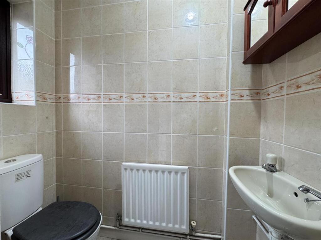 Clove, 3-4 Bed House With Garden, Free Parking, Sleeps 9 In Grays & Chafford Hundred Stifford Exterior photo
